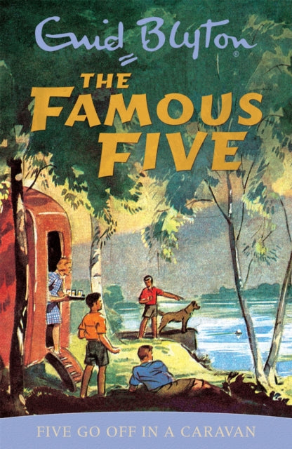 Famous Five: Five Go Off In A Caravan : Book 5-9780340681107